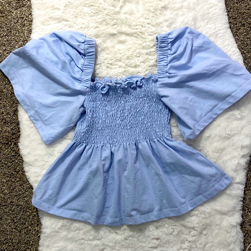 H&M princess shirt with puffy sleeves